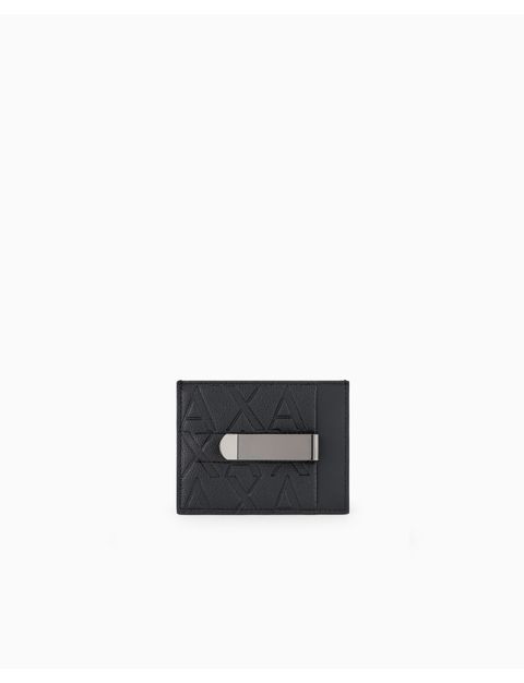 XM000880_AF12133_UC001_D